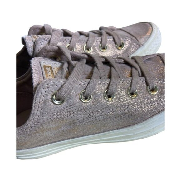 Converse Chuck Taylor All Star Low Top Sneakers - Picture 4 of 6